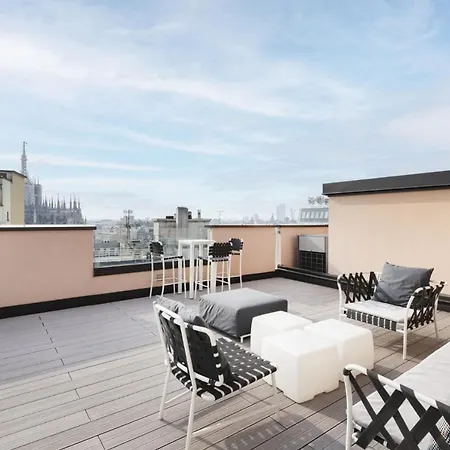 Lägenhet Easylife - Lussuosa Dimora Con Rooftop Condominiale Vista Duomo *