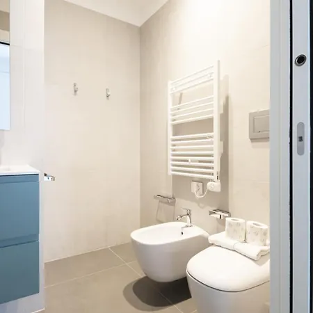 Apartamento Easylife - Lussuosa Dimora Con Rooftop Condominiale Vista Duomo Milão